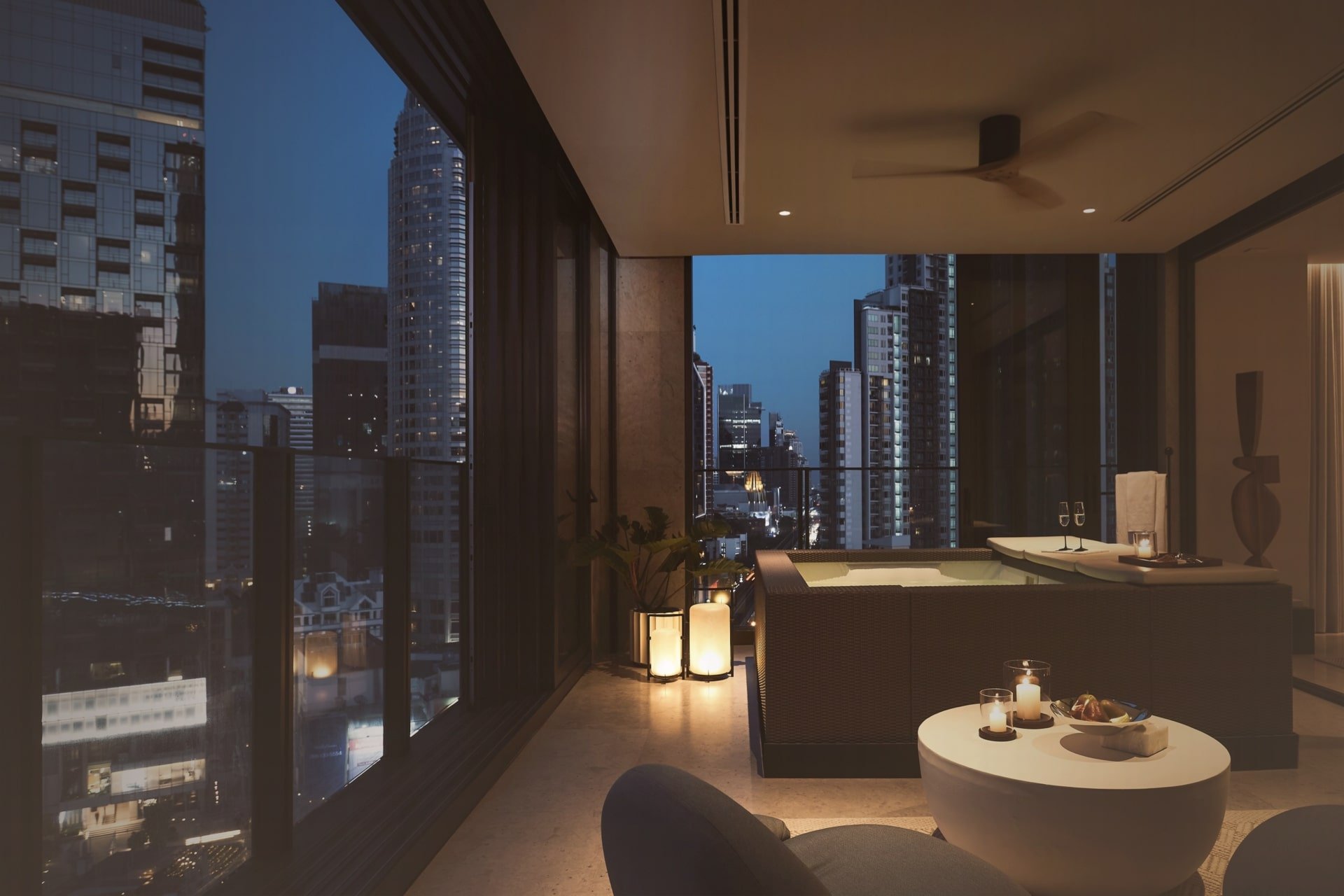 4 bedrooms Duplex in Scope Thonglor No. 11010